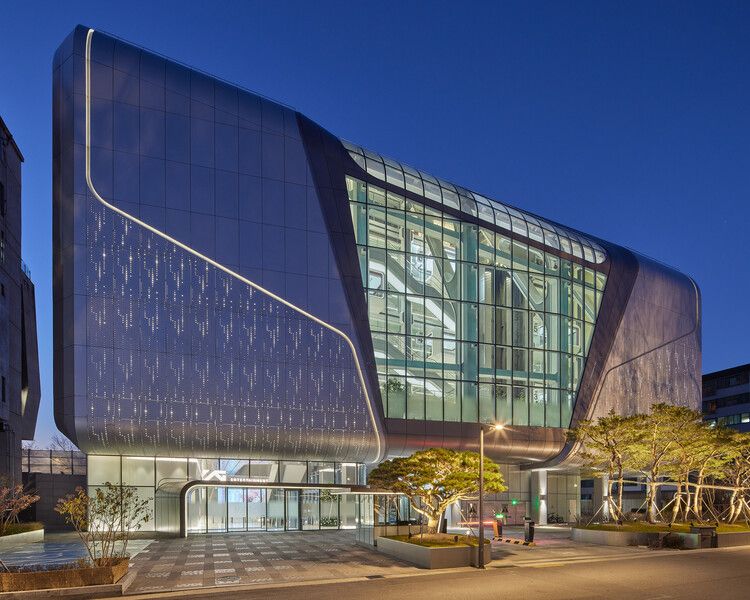 Architectural Stairs | YG Entertainment